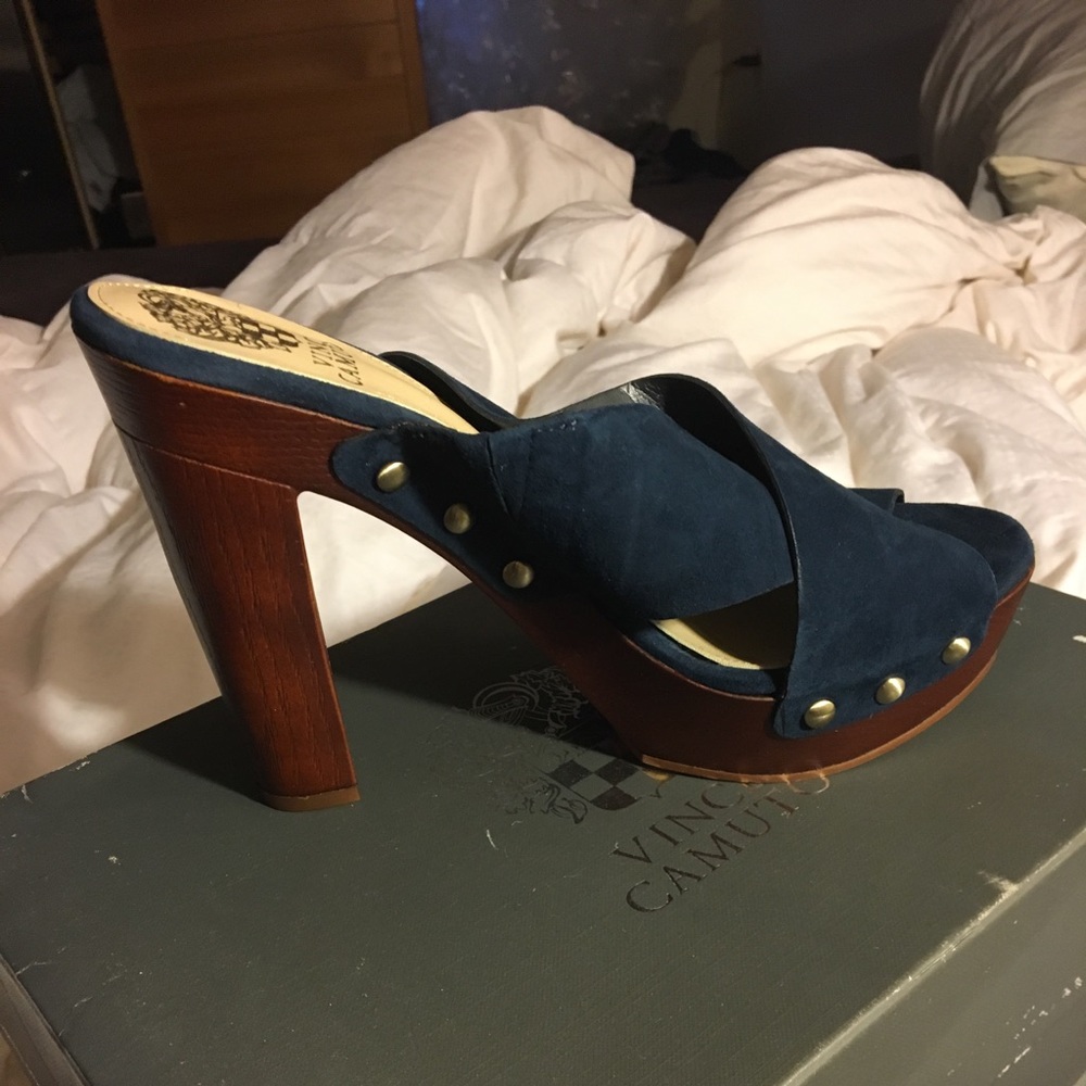 Vince Cumuto Shoes